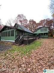102 Indian Trail, Penn Forest Twp, PA 18229