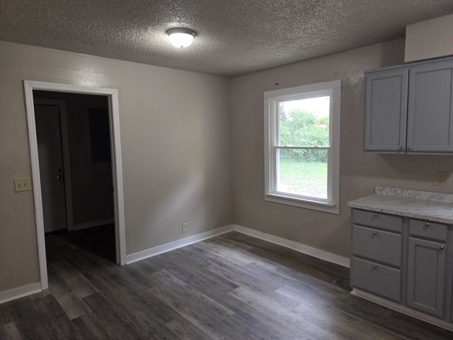 4166 Ames Dr, Nashville, TN 37218