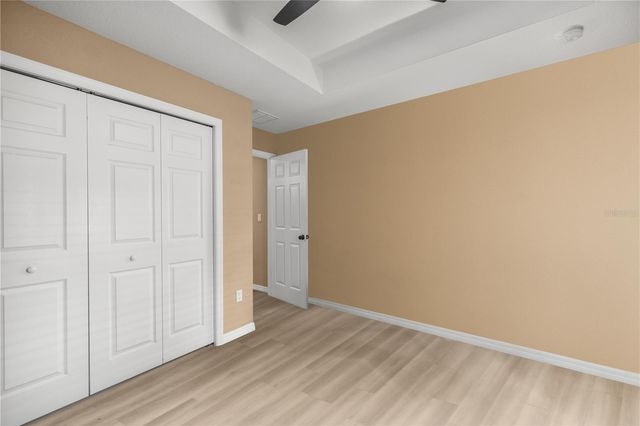 5693 W WOODLAWN STREET, Dunnellon, FL 34433