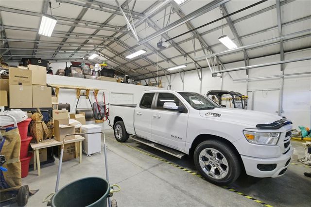 5693 W WOODLAWN STREET, Dunnellon, FL 34433