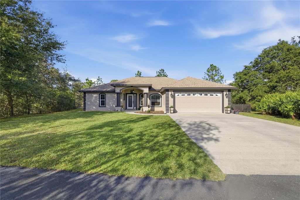 5693 W WOODLAWN STREET, Dunnellon, FL 34433