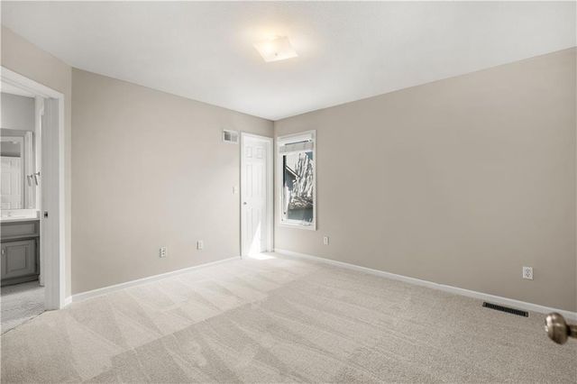 9233 W 143rd Terrace, Overland Park, KS 66221