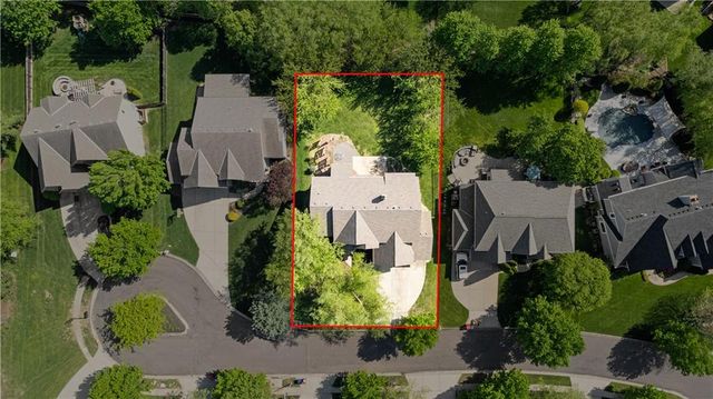 9233 W 143rd Terrace, Overland Park, KS 66221