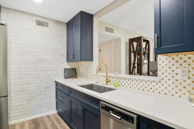 600 Scenic Hwy 218, Pensacola, FL 32503