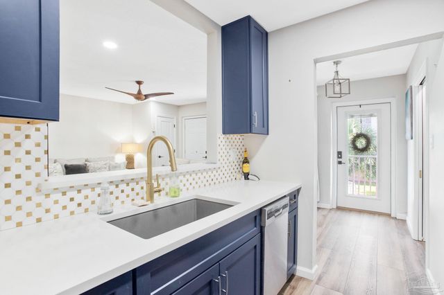 600 Scenic Hwy 218, Pensacola, FL 32503