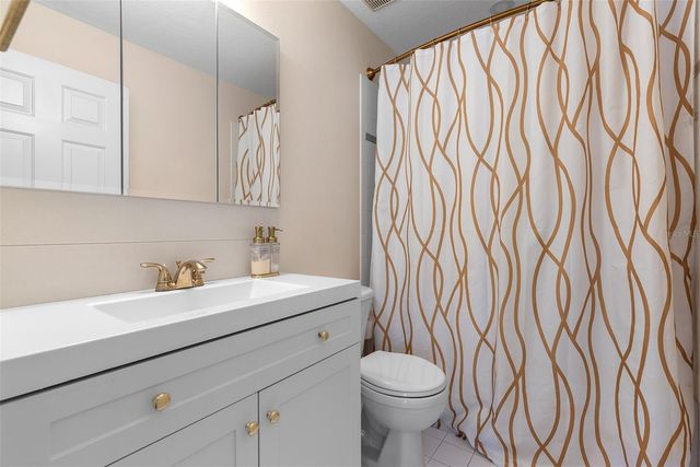 3852 MANDALAY DRIVE, St Petersburg, FL 33705