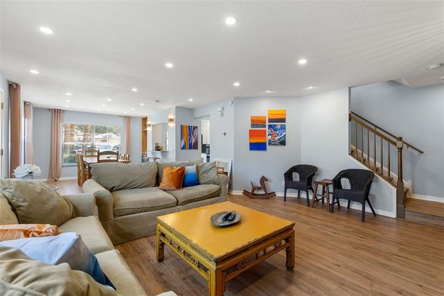 3852 MANDALAY DRIVE, St Petersburg, FL 33705