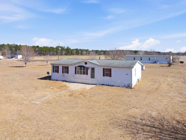 9976 Lake Swamp Rd., Nichols, SC 29581