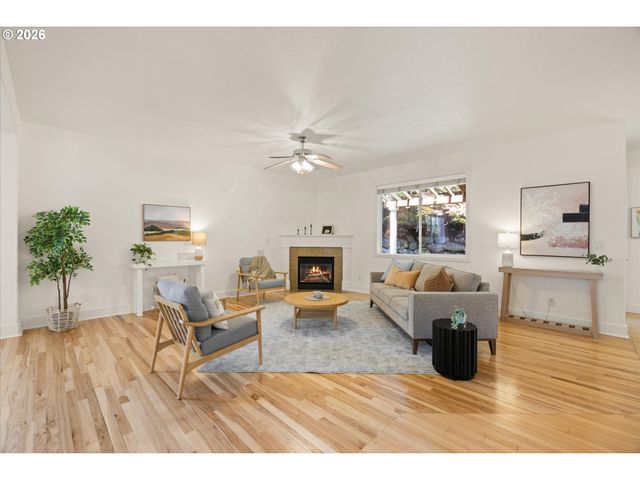 12983 Nw RED CEDAR Ct, Portland, OR 97229