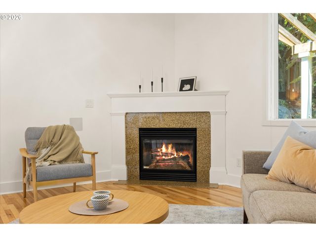 12983 Nw RED CEDAR Ct, Portland, OR 97229