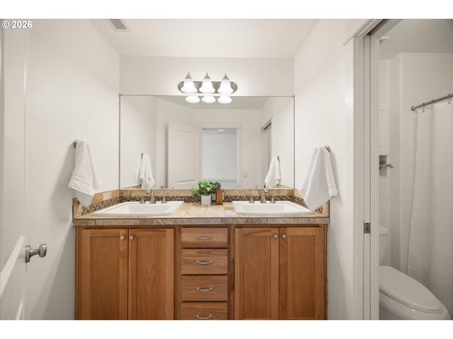 12983 Nw RED CEDAR Ct, Portland, OR 97229