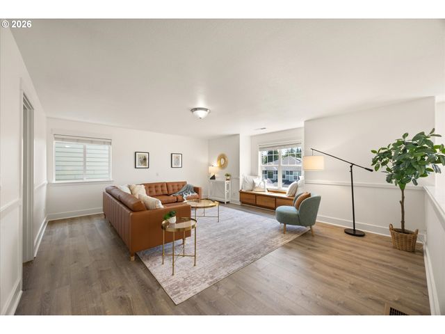 12983 Nw RED CEDAR Ct, Portland, OR 97229