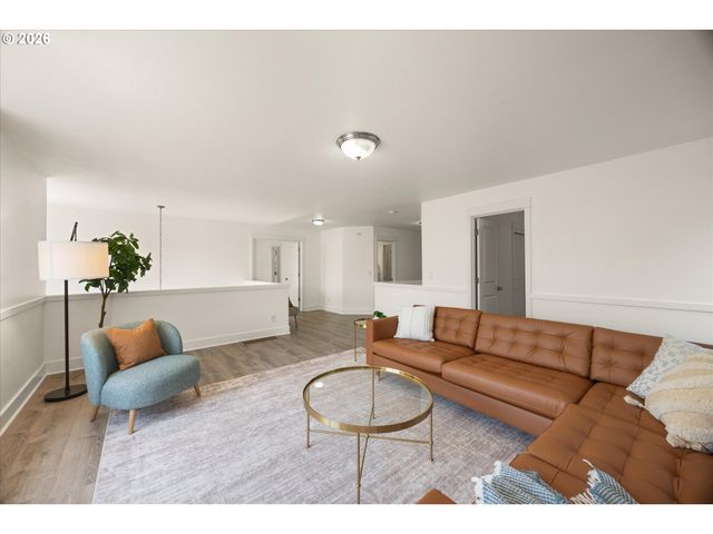 12983 Nw RED CEDAR Ct, Portland, OR 97229