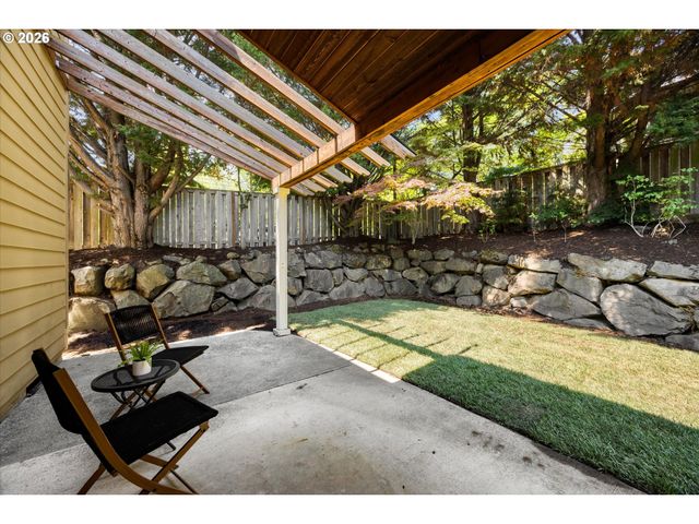12983 Nw RED CEDAR Ct, Portland, OR 97229