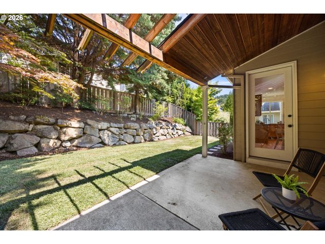 12983 Nw RED CEDAR Ct, Portland, OR 97229