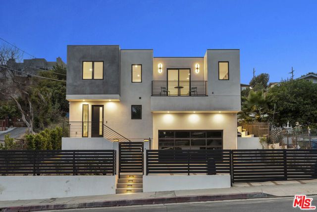 1903 Lake Shore Avenue, Los Angeles, CA 90039