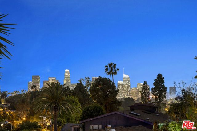 1903 Lake Shore Avenue, Los Angeles, CA 90039