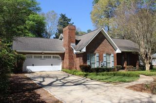 107 Rainbow Drive, Dothan, AL 36303