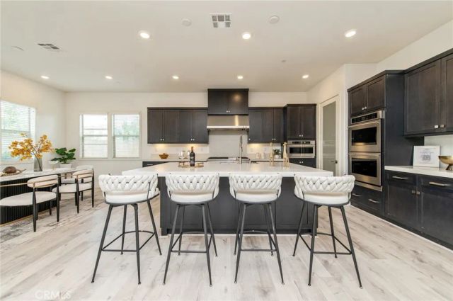 113 Measure, Irvine, CA 92618