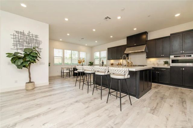 113 Measure, Irvine, CA 92618