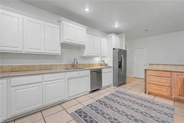 15046 Kelly Mountain Road, Prairie Grove, AR 72753