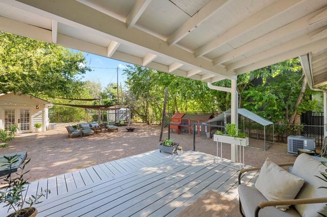 302 Genard ST, Austin, TX 78751