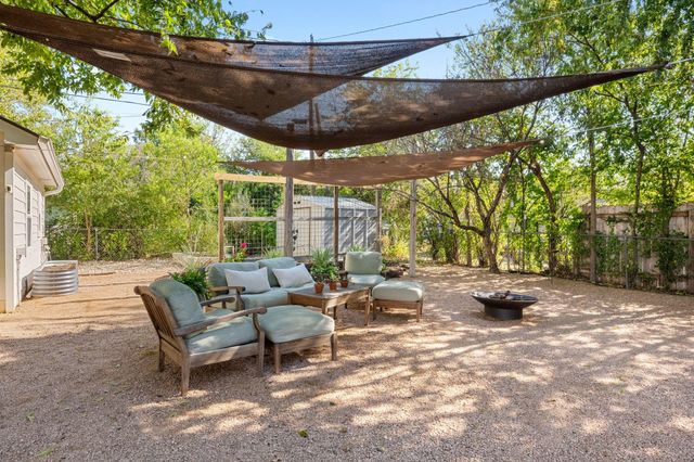 302 Genard ST, Austin, TX 78751