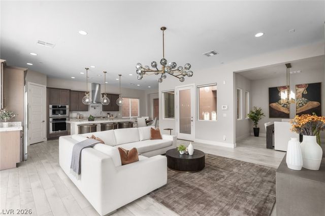 276 Crimson Edge Street, Henderson, NV 89012