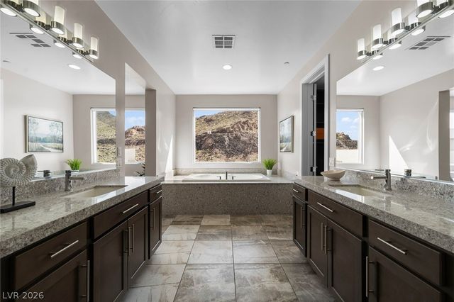 276 Crimson Edge Street, Henderson, NV 89012