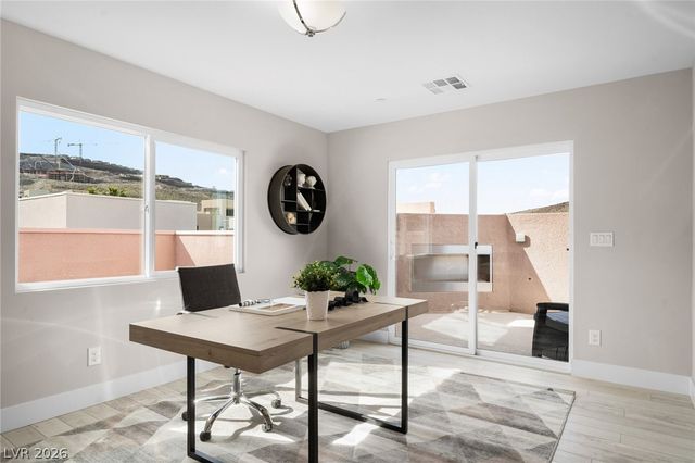 276 Crimson Edge Street, Henderson, NV 89012