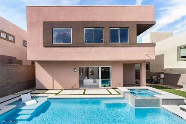 276 Crimson Edge Street, Henderson, NV 89012