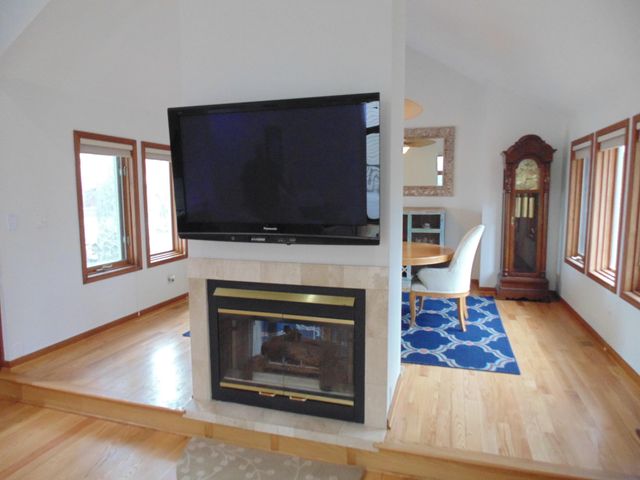 8508 Pine Avenue, Gary, IN 46403