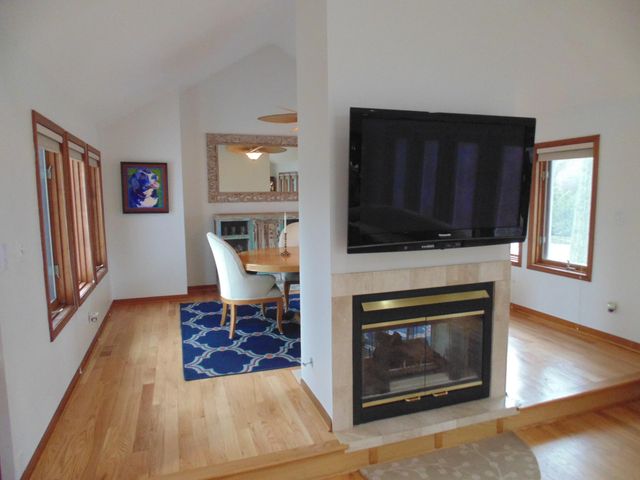 8508 Pine Avenue, Gary, IN 46403