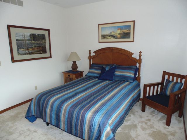 8508 Pine Avenue, Gary, IN 46403