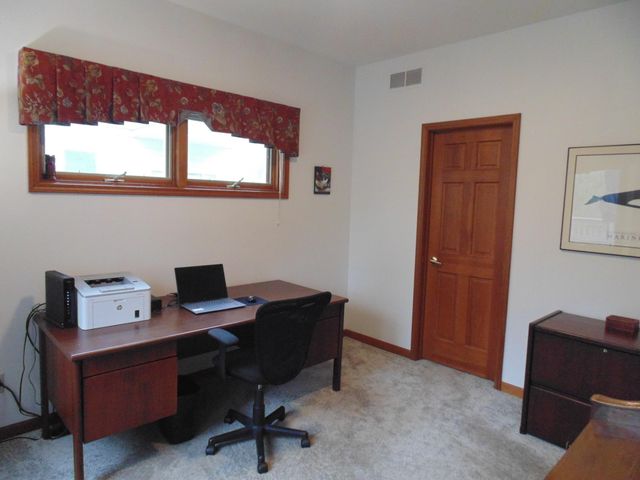 8508 Pine Avenue, Gary, IN 46403