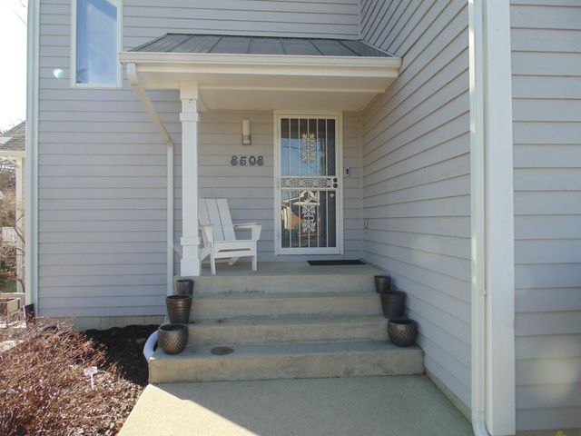 8508 Pine Avenue, Gary, IN 46403