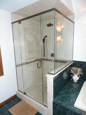 8508 Pine Avenue, Gary, IN 46403