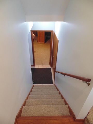 8508 Pine Avenue, Gary, IN 46403