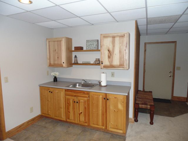 8508 Pine Avenue, Gary, IN 46403