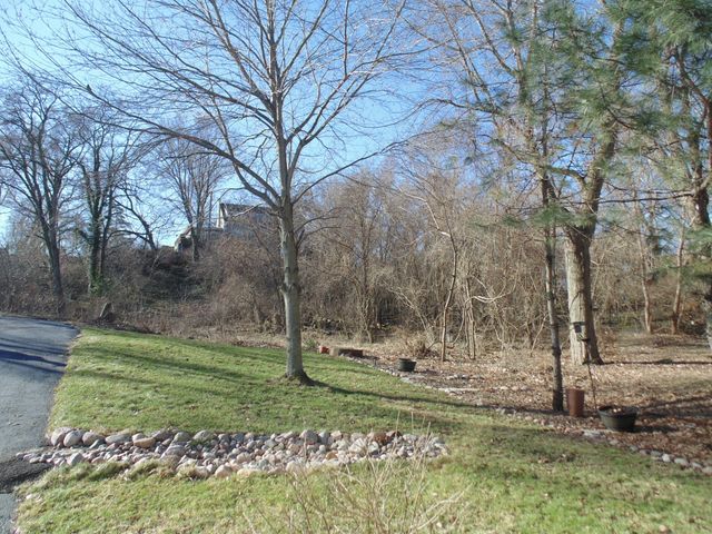 8508 Pine Avenue, Gary, IN 46403