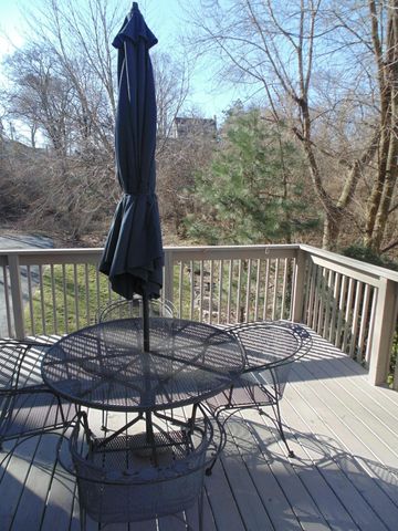 8508 Pine Avenue, Gary, IN 46403