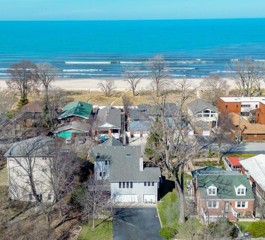 8508 Pine Avenue, Gary, IN 46403