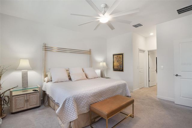 5238 CORAL REEF WAY, Bradenton, FL 34211