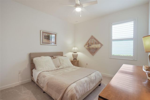 5238 CORAL REEF WAY, Bradenton, FL 34211