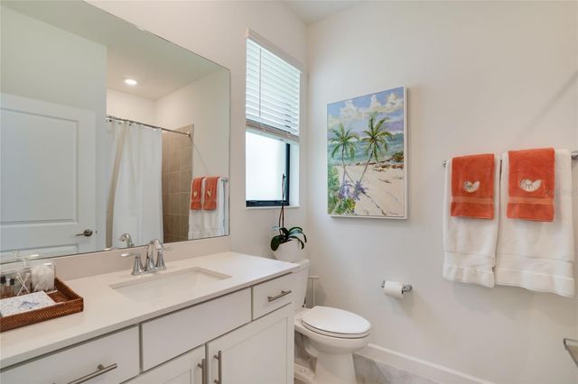 5238 CORAL REEF WAY, Bradenton, FL 34211