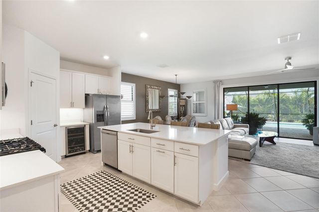 5238 CORAL REEF WAY, Bradenton, FL 34211
