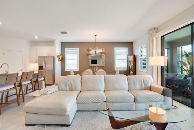 5238 CORAL REEF WAY, Bradenton, FL 34211