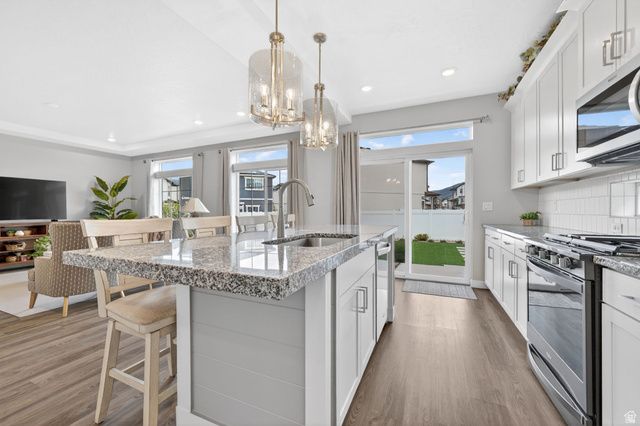 87 E MEANDERING WAY, Saratoga Springs, UT 84045