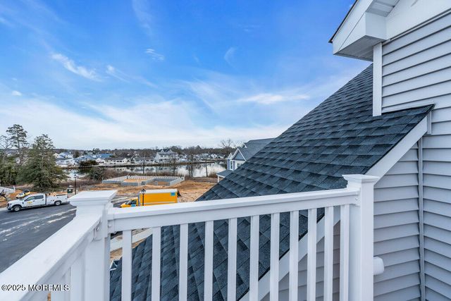 67 Saltspray Drive, Forked River, NJ 08731