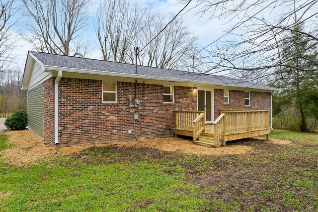 224 Lake St, Livingston, TN 38570